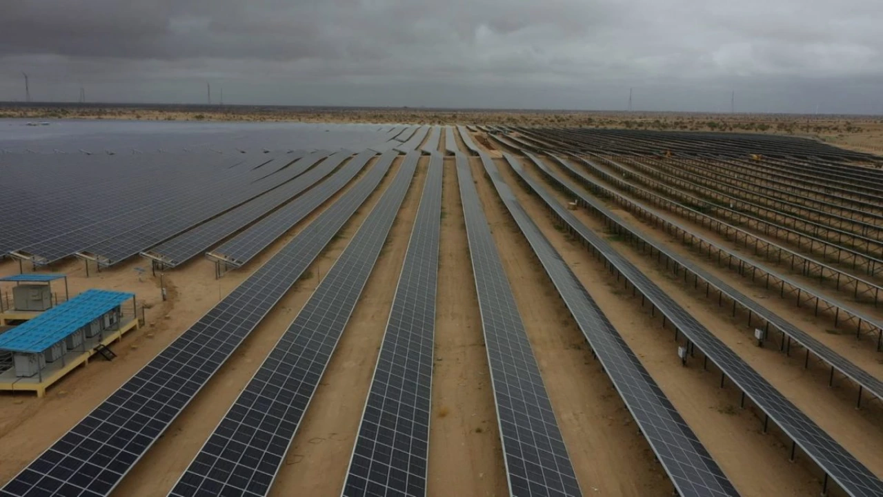 Rajasthan and Andhra Pradesh have commissioned higher capacity under solar park scheme