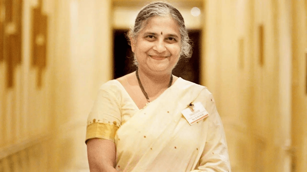 Sudha Murty Becomes the First Woman to get Global Indian Award