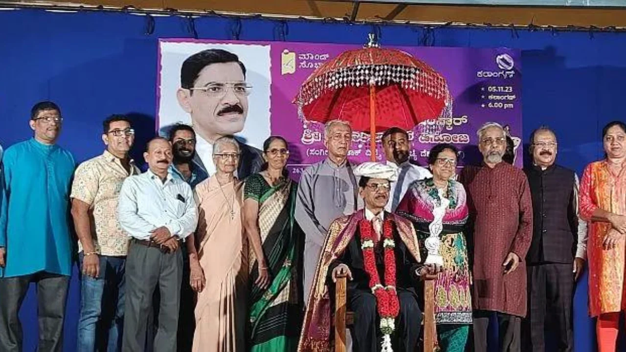 Apolinaris D’Souza Honored With the 19th Kalakar Puraskar Award