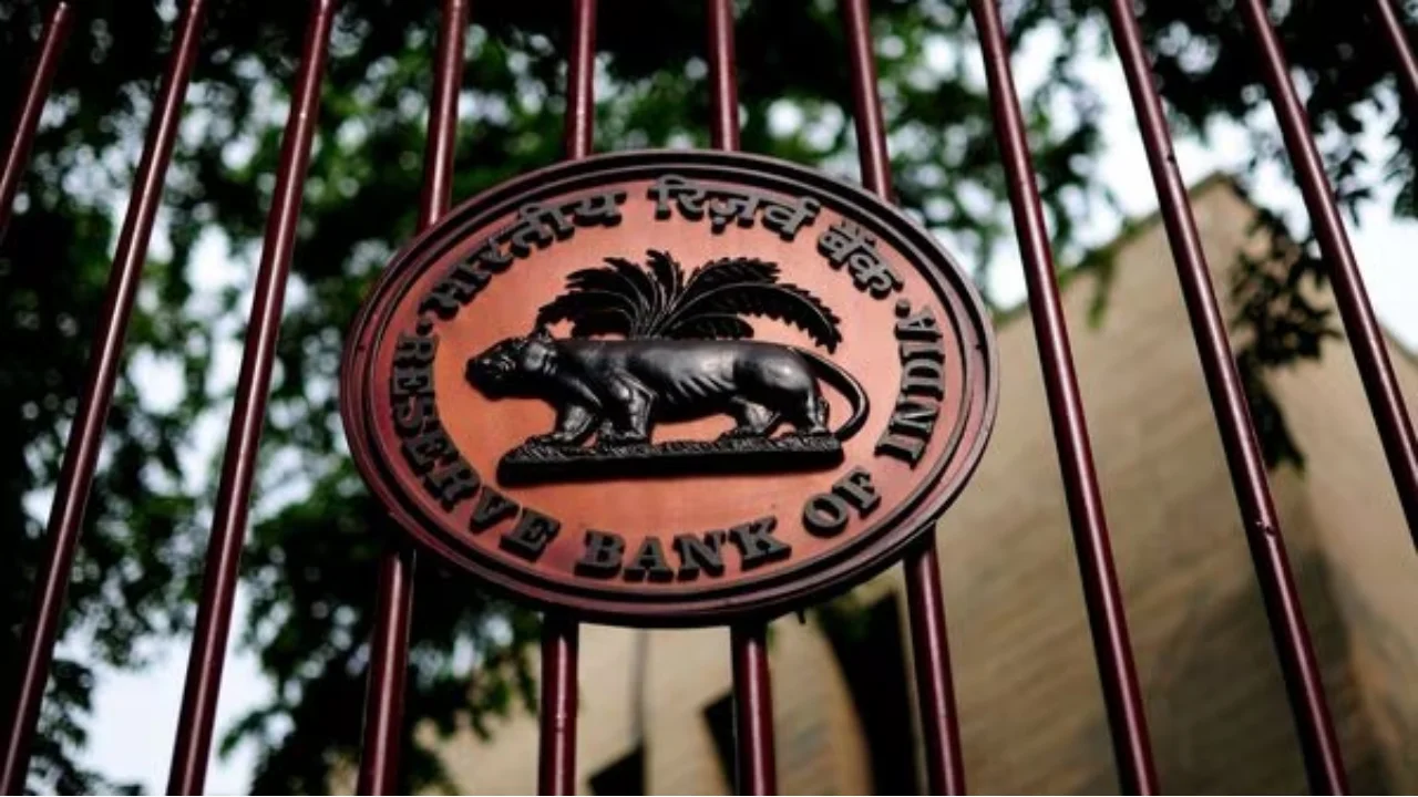 RBI, Bank of England sign MoU on cooperation and information exchange related to CCIL