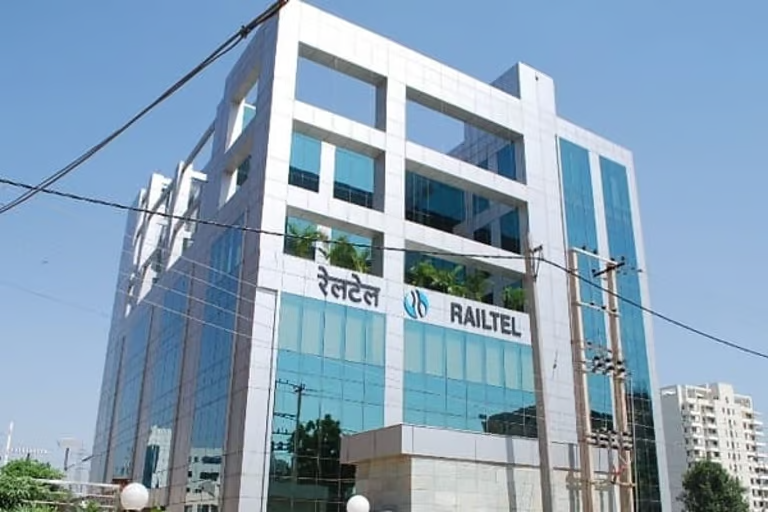 RailTel signs MoUs with IIT Roorkee and University of Birmingham for strategic collaborations