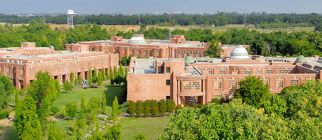 IIM Lucknow Admission, Eligibility, Fees, Course, Check Now