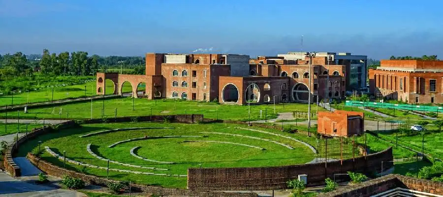 IIM Kashipur Courses 2024, Fees, Eligibility, Check Now