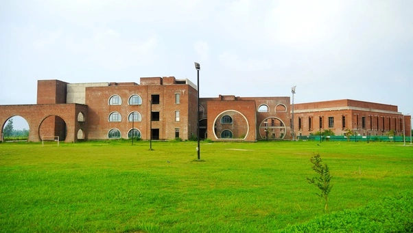 IIM Kashipur, Course, Admission, Eligibility, Cutoff, Check Now.